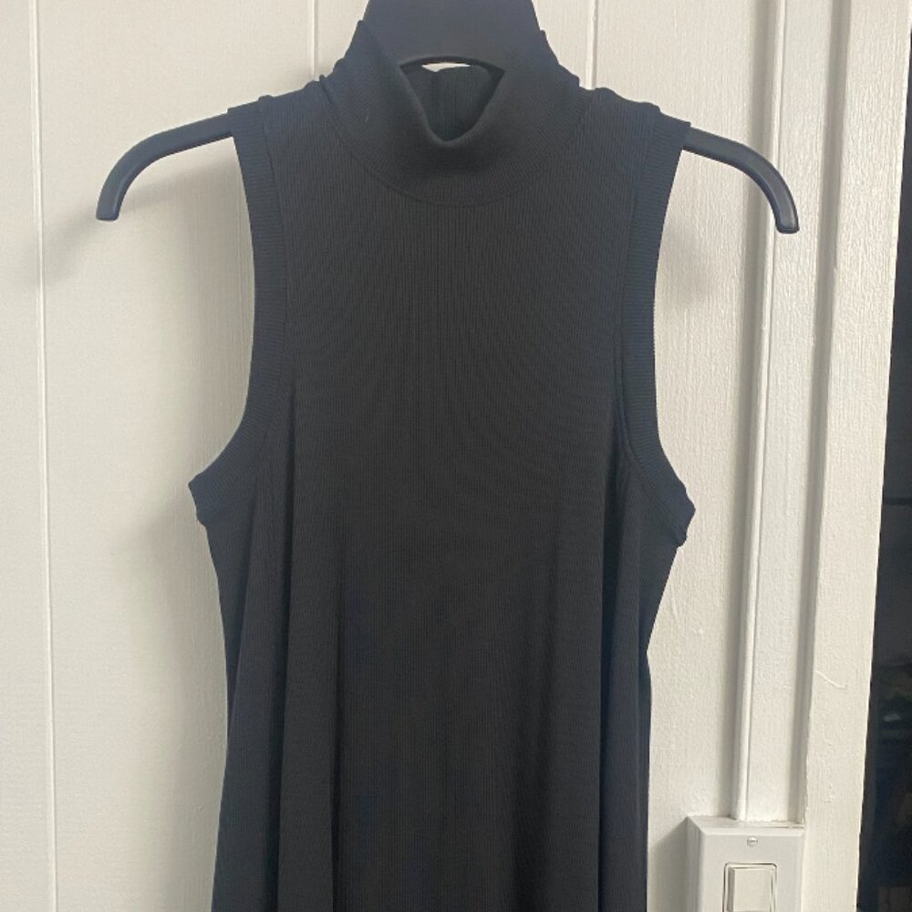 Lululemon Black Ribbed Dress Super Stretch Fits XS-M